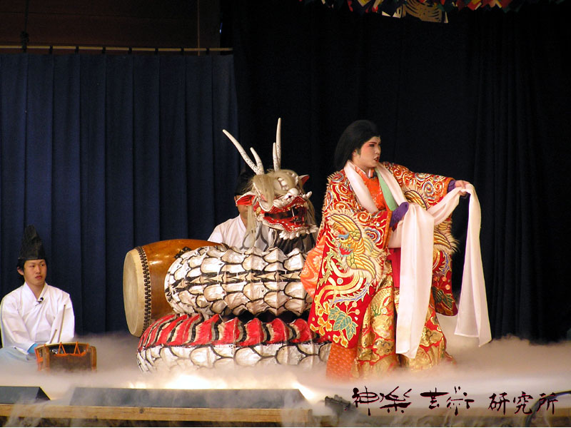 上河内神楽団 新編伊吹山