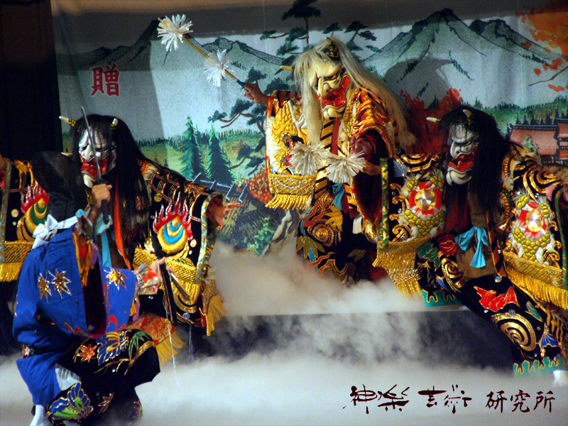 大森神楽団 紅葉狩