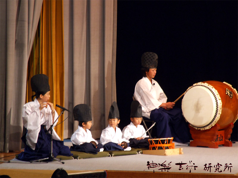 東山子ども神楽団 日本武尊