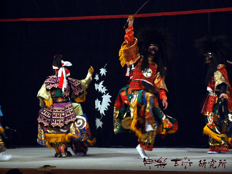筏津神楽団 神武