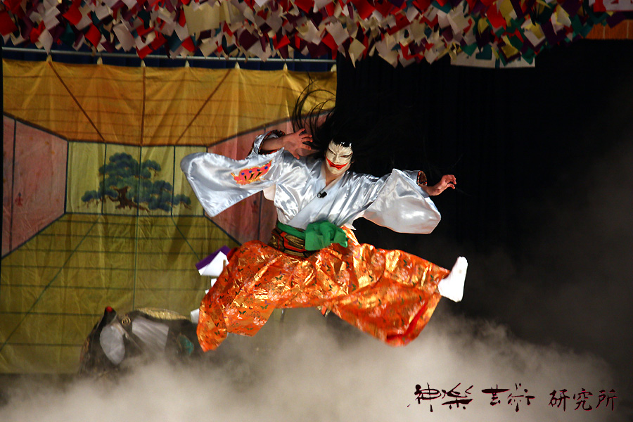 羽佐竹神楽団 葛城山