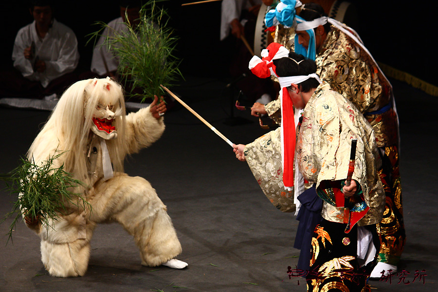梶矢神楽団 山伏