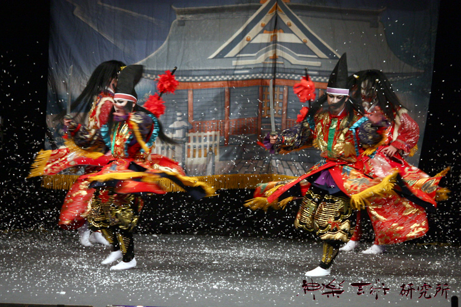 中川戸神楽団 板蓋宮