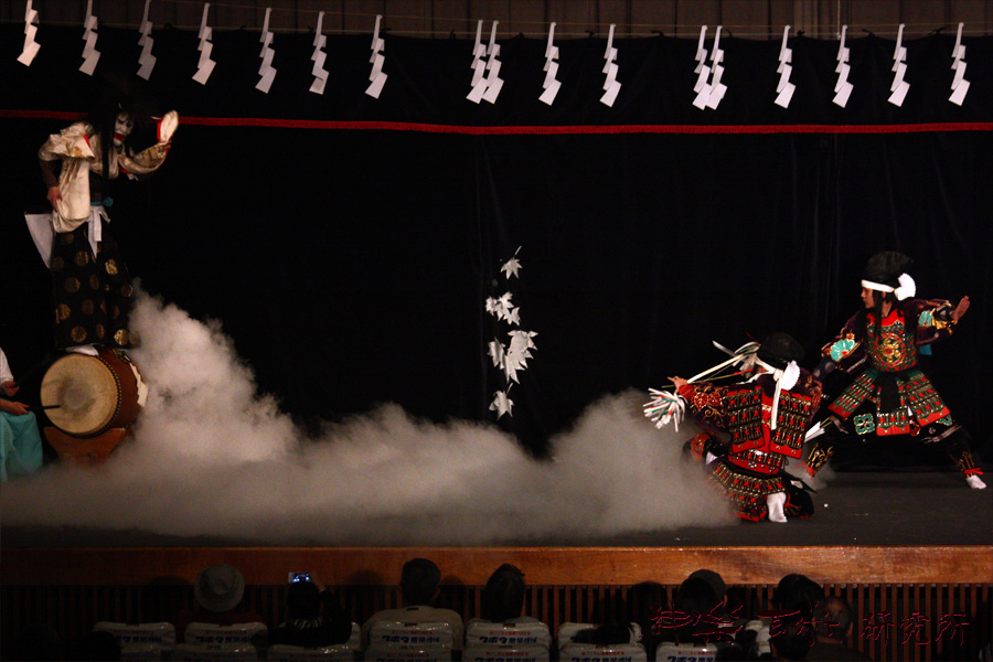 西村神楽社中 黒塚