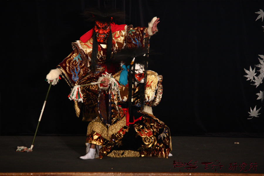 都治神楽社中 塵輪