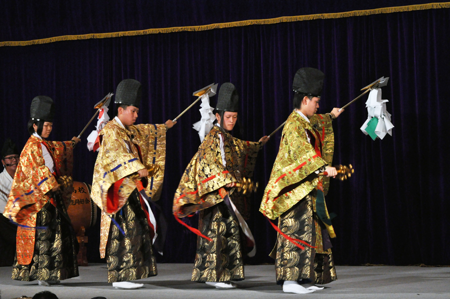 新庄学園 郷土芸能同好会 神迎え