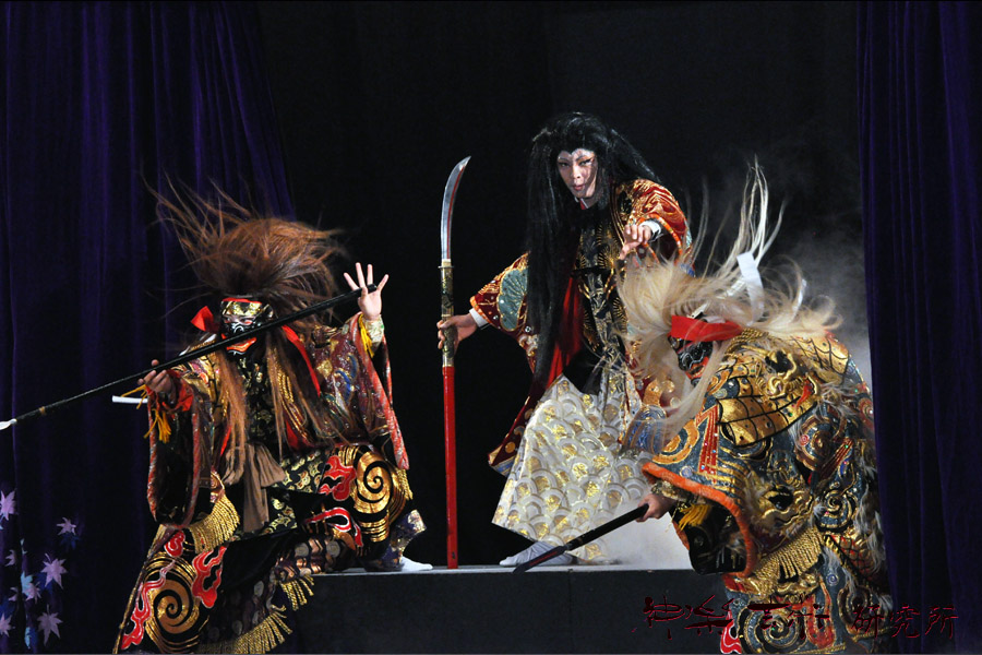 千代田高校 神楽愛好会 滝夜叉姫